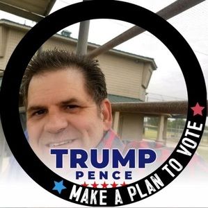 Meet your Posher, Carl